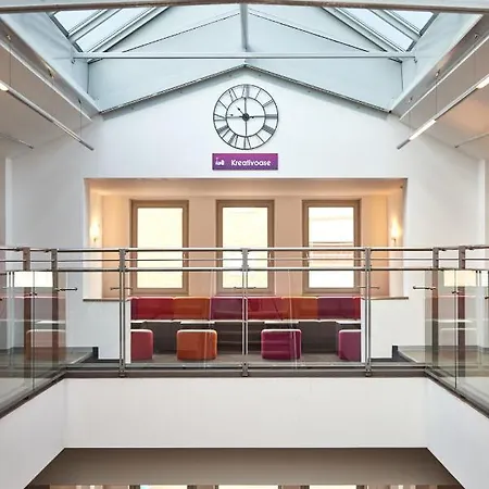 Jbb Jugendgaestehaus אכסניה