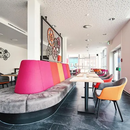 Jbb Jugendgaestehaus אכסניה