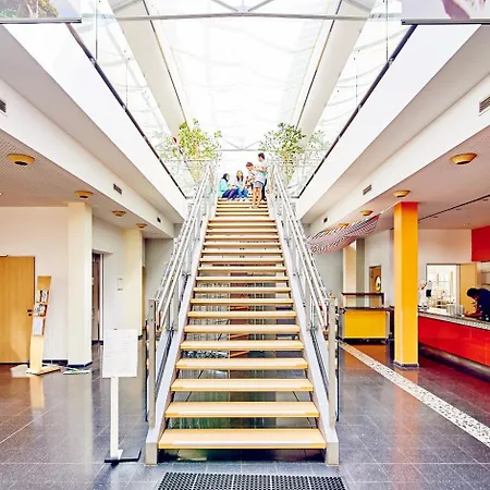 אכסניה Jbb Jugendgaestehaus *